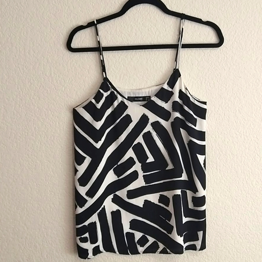 Hallhuber black and white patterned tanktop